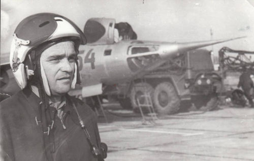 143rd bomber air regiment pilot