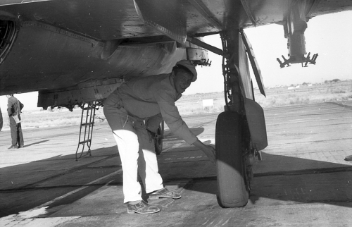 Soviet Su-17M3 Fitter-H bomber crew in Turkestan Military District