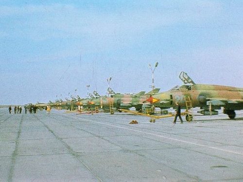 Soviet Su-17M3 Fitter-H at Mary-2 airport