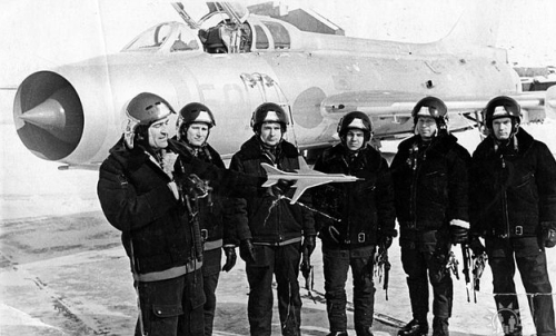 Soviet 26th Guard Fighter-Bomber Air Regiment’s pilots in front of their Su-7U Moujik advanced trainer jet