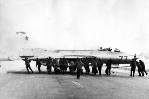 Soviet Tactical Air Force, 722th Fighter Bomber Aviation regiment, MiG-17 Fresco, Su-7BM Fitter-A, Smuravyevo