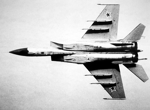 787th Fighter Air Regiment MiG-25PD Foxbat-E in east germany airspace