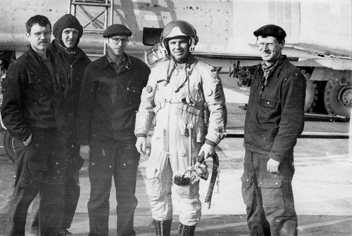 Soviet Tactical Air Force's 7th Bomber Air Regiment, Starokonstaninov ground crew and pilot front of his Su-24M Fencer-D