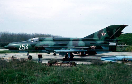 Bulgarian Air Force 19th Fighter Air Regiment MiG-21bis Fishbed-N at Graf Ignatievo 1991. Photo: Christian Boisselon collection.