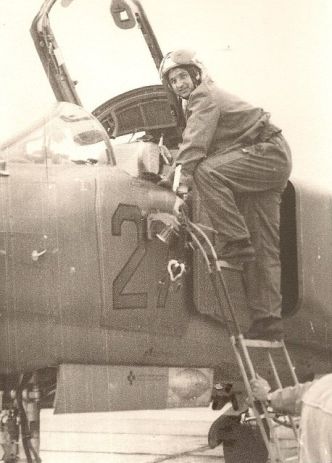 Bulgarian pilot retraining to MiG-23BN Flogger-H in Soviet Union