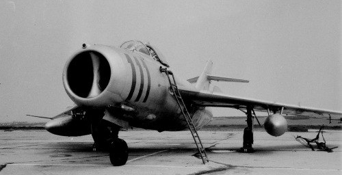 Bulgarian Air Forces 22nd Fighter Bomber Aviation Regiment MiG-17 Fresco at Bezmer. Source: pan.bg Retrospotters