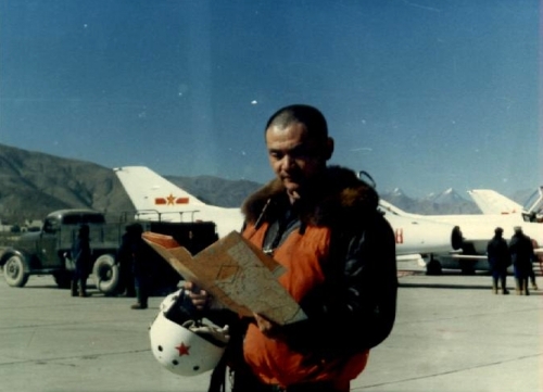 Chinese J-7 MiG-21 Fishbed in Tibet in 1988