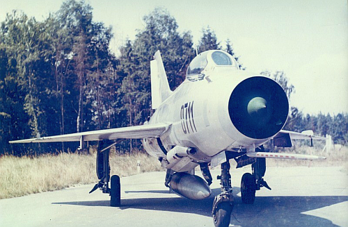 The 0711 MiG-21F-13 Fishbed-C aircraft was born in 1967 at the Czech Aero Vodochody factory called S-106 name. The Aero S-106 Czech production version of the Soviet Mikoyan-Gurevich MiG-21F-13 fighter. The 0711 served on the Czechoslovakian 1st Fighter Air Division daytime tactical fighter and later trainer fighter until 1989. Photo: 211.airspace.cz.