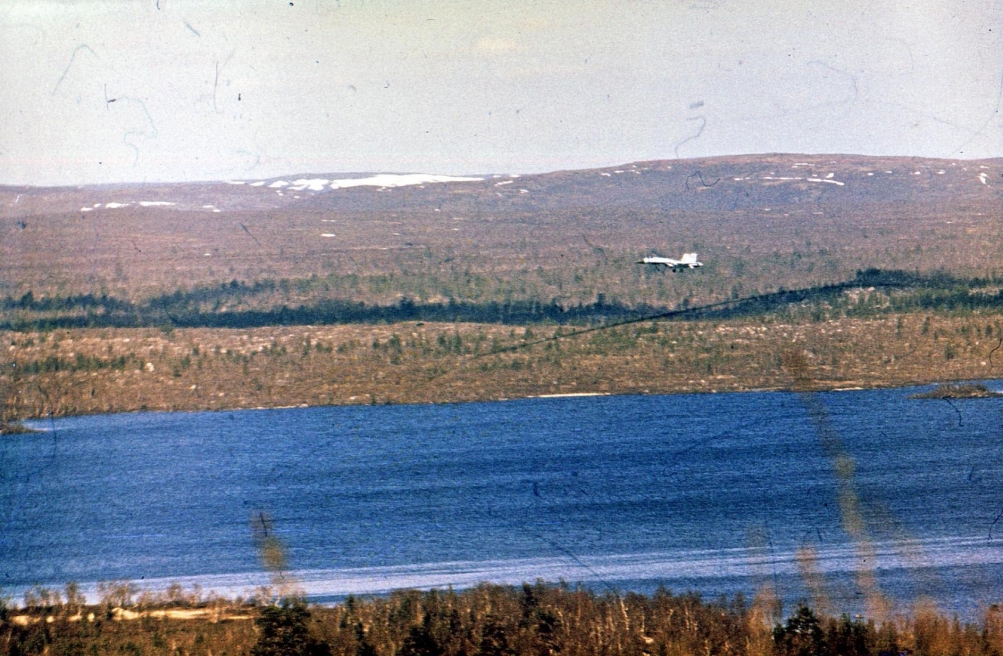 Early Su-27 Flanker-B at Kilpyavr