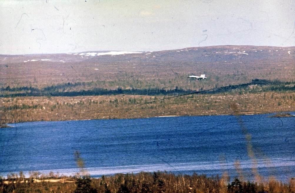 Early Su-27 Flanker-B at Kilpyavr