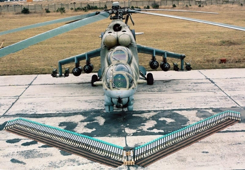 Hungarian Mi-24D Hind-D weapons