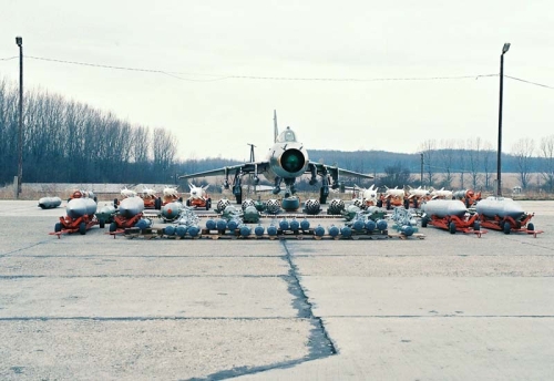 Hungarian Su-22M3 Fitter-J weapons
