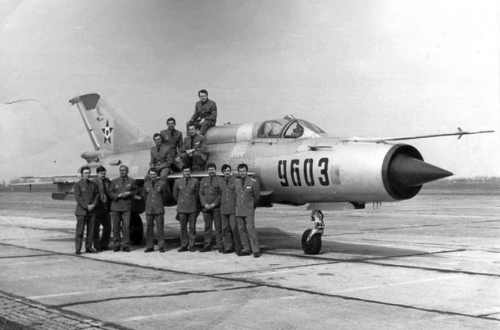 Early Hungarian MiG-21MF at Pápa
