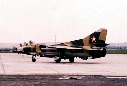 Hungarian MiG-23MF Flogger-B Camouflage at Ppa air base. Photo: Szcs Lszl