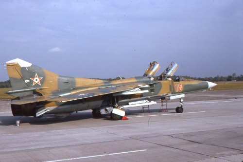 Hungarian MiG-23UB Flogger-C Camouflage at Pápa air base in 1990. Photo: Viroli Elio