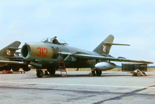 Polish Tactical Air Force's 45th Fighter Bomber Air Regiment's camouflage Lim-6bis at Babimost in 1985