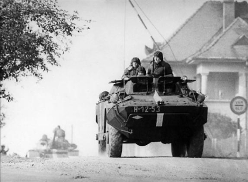 Invasion of Czechoslovakia, Operation Danube: T-54 main battle tank, D-442 FUG amphibious reconnaissance vehicle and a PT-76 light reconnaissance tank of the Hungarian 8th Mechanized Infantry Division at the the Czechoslovakian - Hungarian border in 1968.