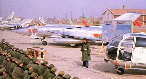 Chinese Q-5 Fantan