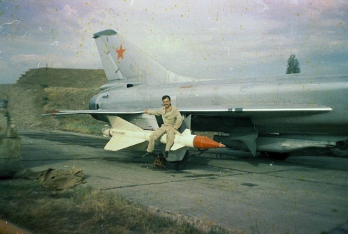 Soviet 166th Guard Fighter Air Regiment PVO’s Su-15 Falgon-D armed with R-98 'AA-3 'Anab' was a medium-range air-to-air missile and a GP-9 twin-barreled 23 mm cannon pod under the fuselage