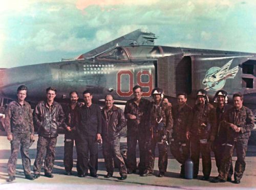 Pilots of 228th regiment in front of former 168th regiment MiG-23MLD Flogger-K in 1992 at Bagerovo airport.