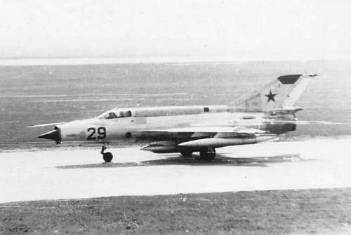 Soviet 752nd Reconnaissance Aviation Regiment's MiG-21R ‘Fishbed-H’ at Galenki airport Soviet 752nd Reconnaissance Aviation Regiment's MiG-21R ‘Fishbed-H’ at Galenki airport