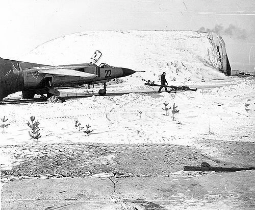 Soviet 404th regiment MiG-23M at Orlovka airport. Photo: Vyacheslav Osipov collection Soviet 404th regiment MiG-23M at Orlovka airport. Photo: Vyacheslav Osipov collection