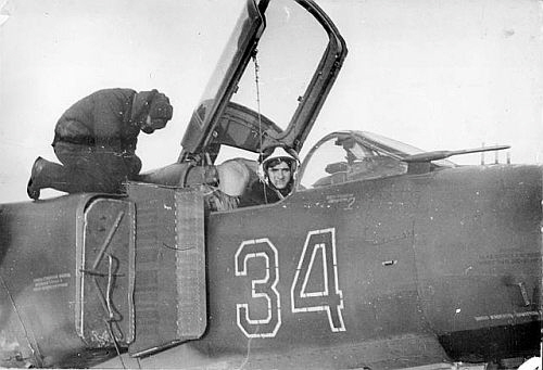Soviet 404th regiment MiG-23M at Orlovka airport with camouflage. Photo: Nikolai Tsygan collection Soviet 404th regiment MiG-23M at Orlovka airport with camouflage. Photo: Nikolai Tsygan collection